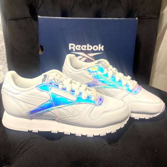 Reebok Classic Leather Sneakers - Picture 11 of 14